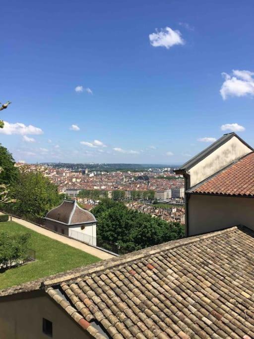 Апартаменты Studio Close Fourviere Very Quiet & Small Terrace Лион Экстерьер фото